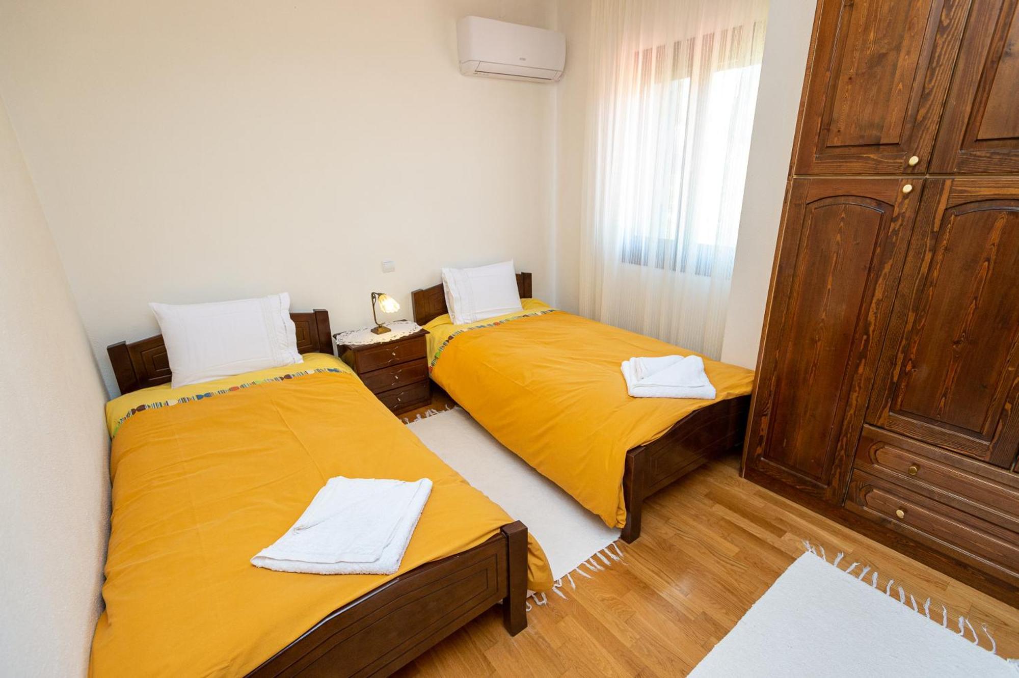 Zmas Studios Khórto Bagian luar foto